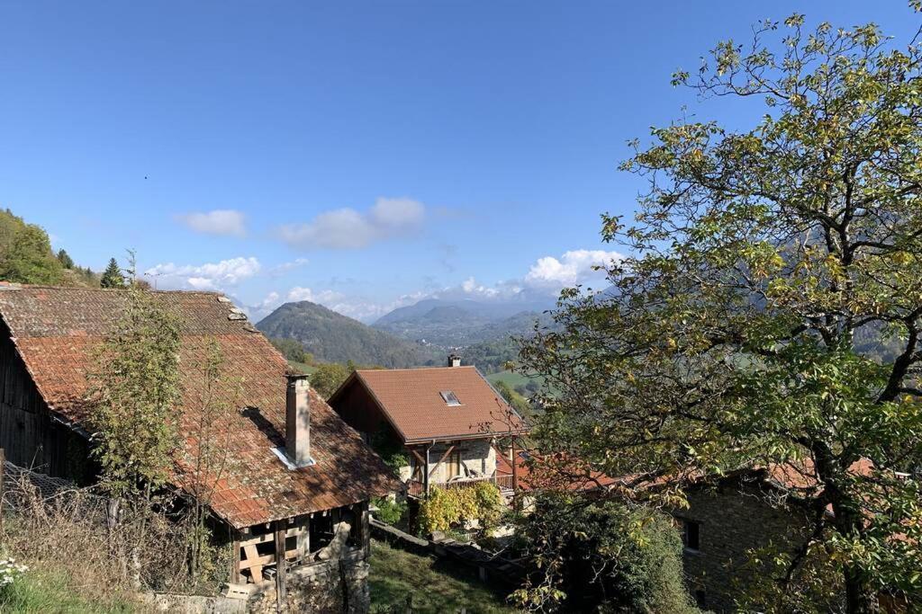 Du Lavoir Dans Le Massif De Belledonne